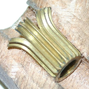 Douille cylindrique à écarter pour fixation bois SER35